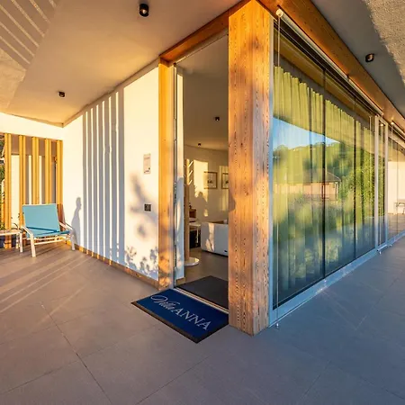 Anna, Luxury And Private Pool Villa *