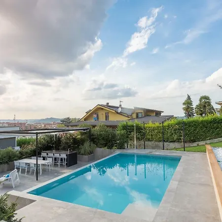 Anna, Luxury And Private Pool Villa *