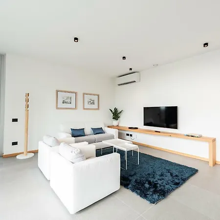 Anna, Luxury And Private Pool Alba (Piedmont)