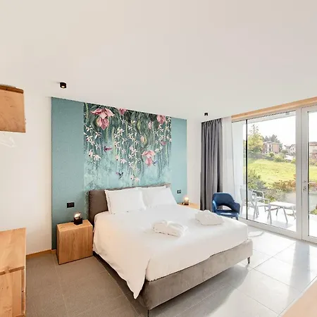 Anna, Luxury And Private Pool Alba (Piedmont)