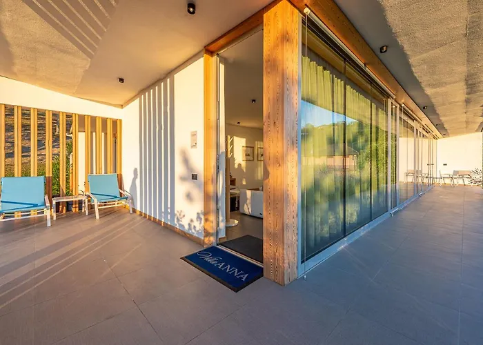Anna, Luxury And Private Pool Villa *